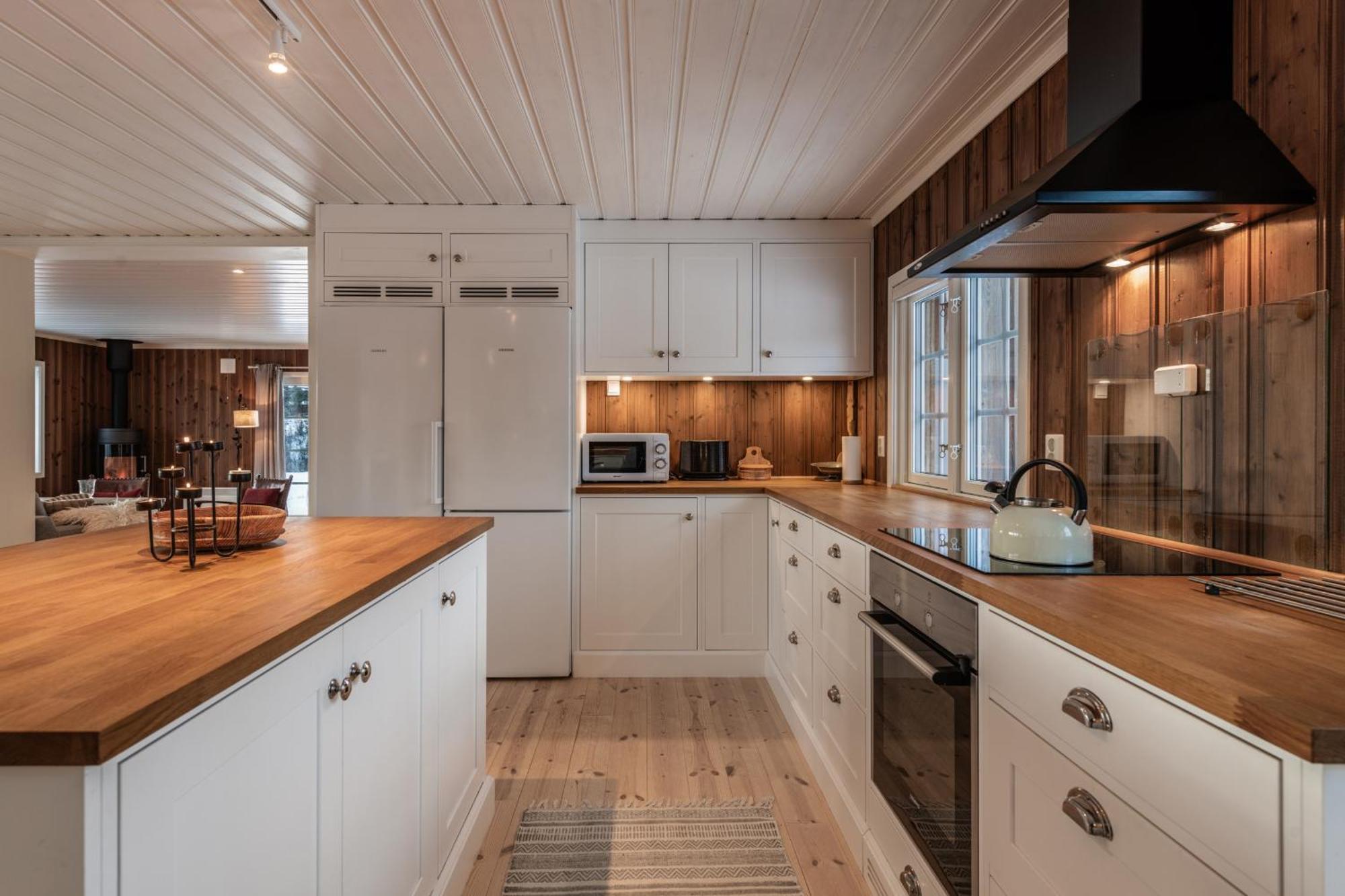 Sunny And Beautiful In Holiday home